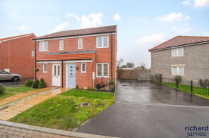 39, Ward Close, Swindon SN5 4GY