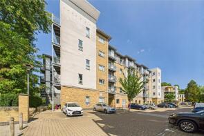 23, Calloway House, Coombe Way, Farnborough GU14 7FT
