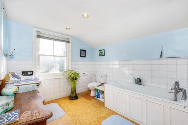 27340_james_anderson___14_fitzgerald_road___13.jpg