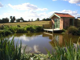 pond & summer house