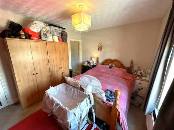 Master Bedroom 110