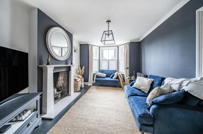 1344477-15-68af12...