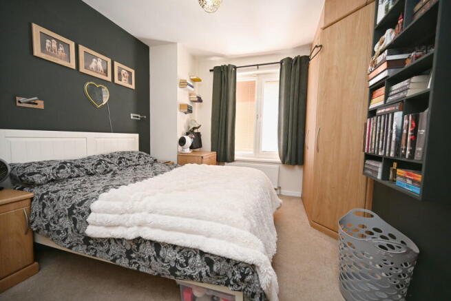3 bed Semi-Detached for sale Image 12