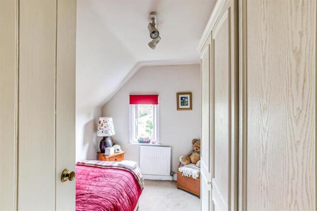 12. Bedroom 2.jpg