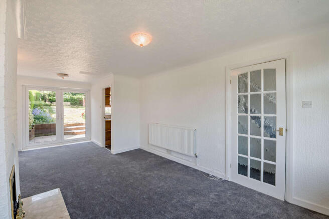 3 bed Semi-Detached for sale Image 5