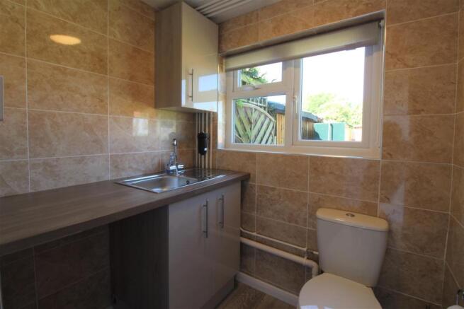 Utility cloakroom.jpg