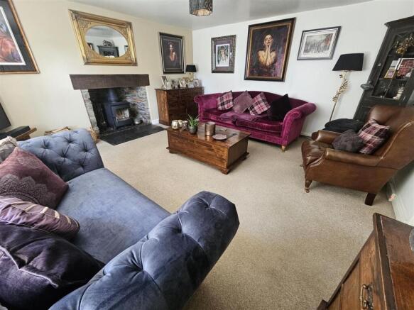Sitting Room.jpg