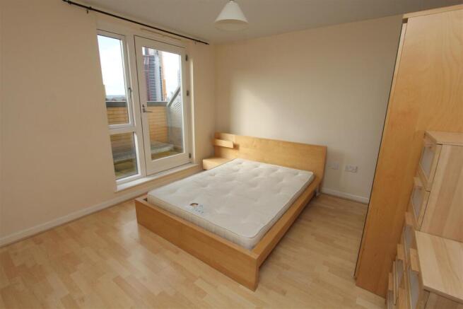 bed1.JPG