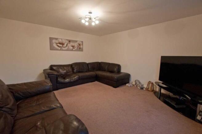 2 Lounge (2)