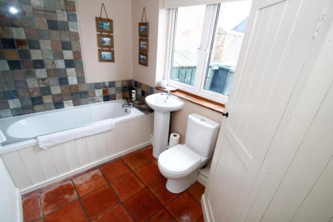 Ground Floor Bathroo