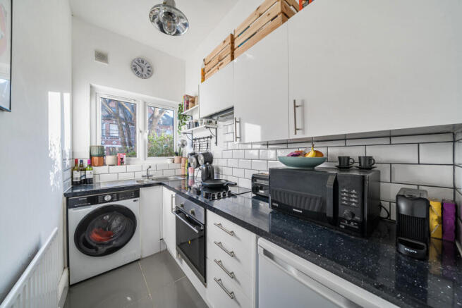 1416635-12-699dd1...