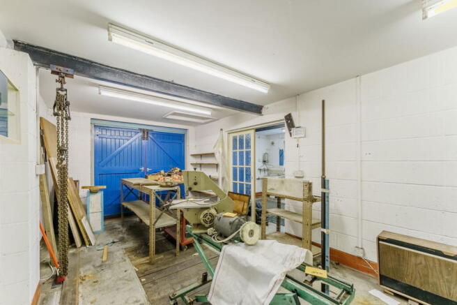 Photo 20