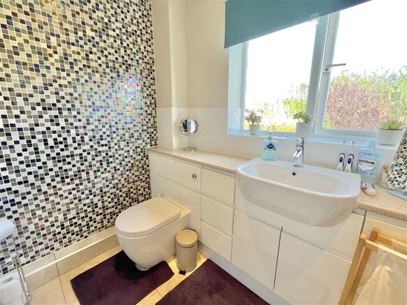 Master En-Suite