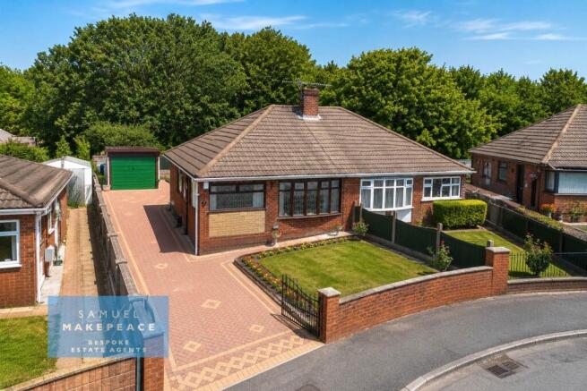 Two-Bedroom Semi-Detached Bungalow with Views Tow