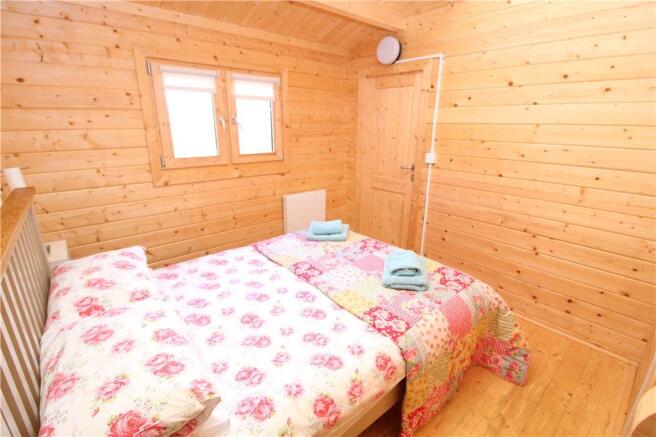 Log Cabin Bedroom