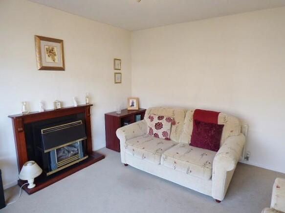Lounge 2