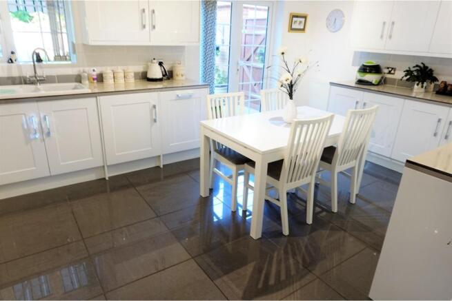 Kitchen / Diner