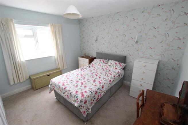 Master Bedroom.JPG