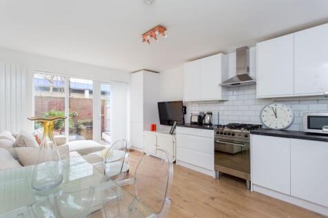 Burnett Close, London, E9