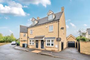 10, Saffron Crescent, Carterton OX18 1LE