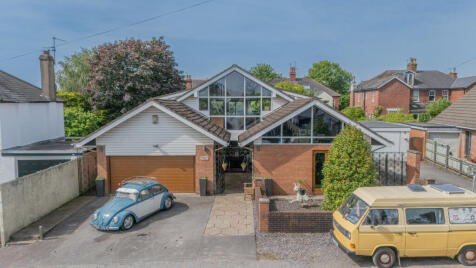 Lansdowne Road, Newport, NP18