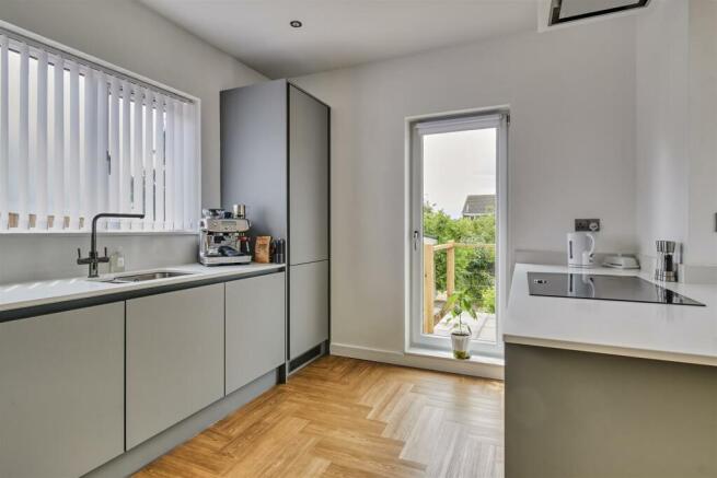 41 Drayton Rd Irthlingborough-14.jpg