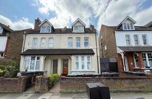 57, Myddleton Road, Wood Green, London N22 8LZ