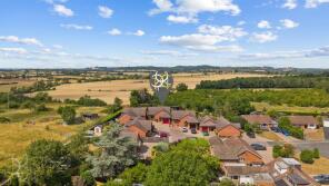 27b, Merrybrook, Evesham WR11 2QF