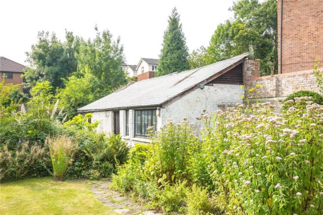 Outbuilding