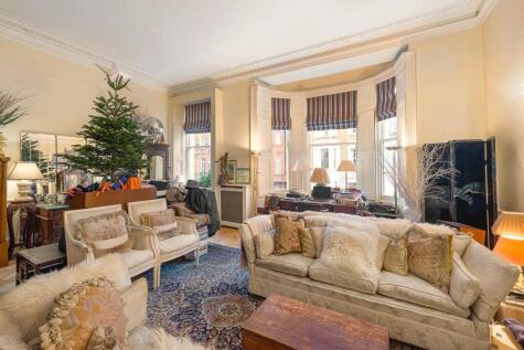 Bina Gardens,
Earls Court, SW5