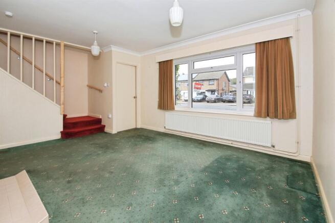 Atherstone Avenue, Peterborough photo 3