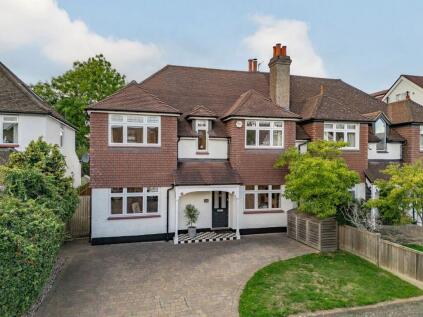 Woodside Avenue, Esher, KT10
