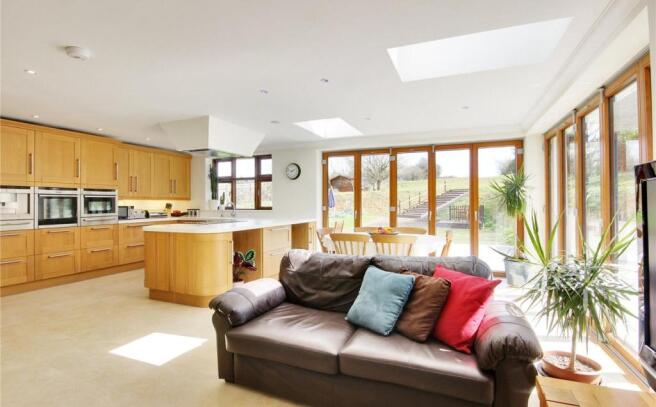 Kitchen/Dining/Famil