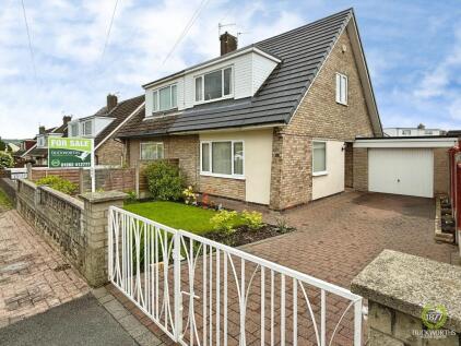 Leamington Avenue, Burnley, BB10