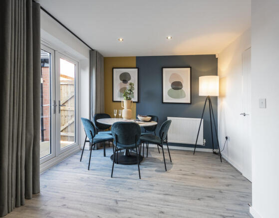 3 bed Semi-Detached for sale Image 4