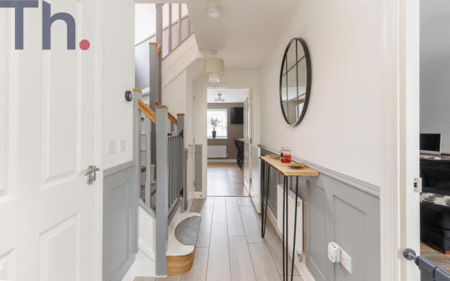House in Newport - View 4