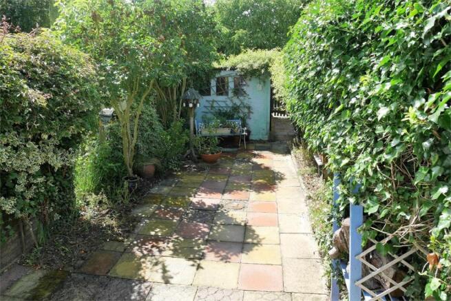Photo 8
