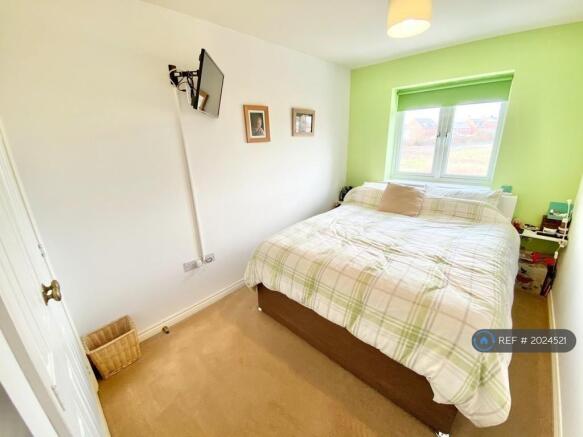 Bedroom 1 (Kingsize)