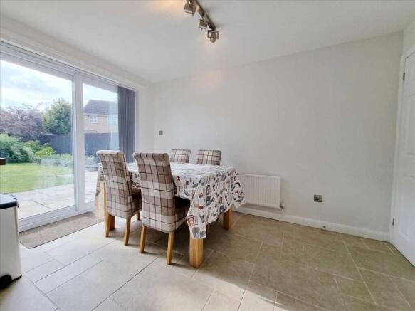 Dining Area: