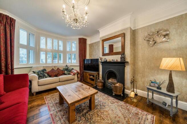 Davidson Frost-Wellings, DFW, High Road, Bushey, R