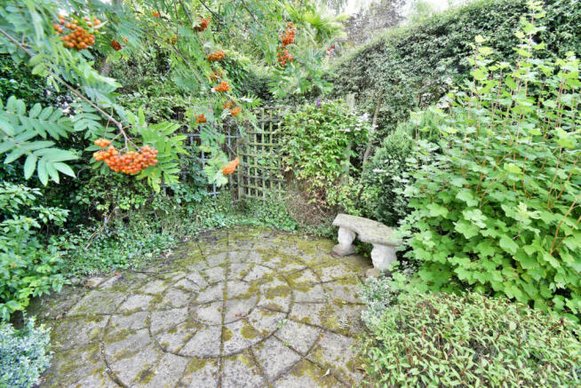 Photo 18