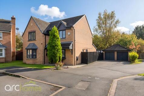 Gadbrook Grove, Atherton, M46