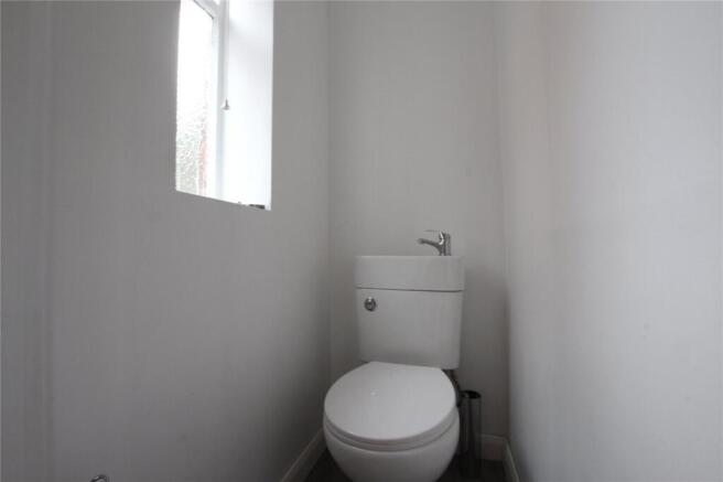 3 bed Semi-Detached for sale Image 7