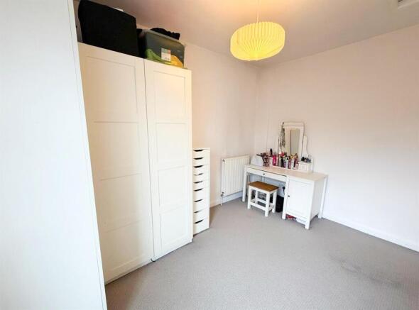 2 bed Terraced for sale Image 10