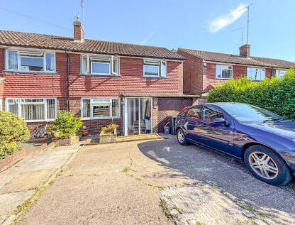 Valley Walk, Croxley Green, WD3