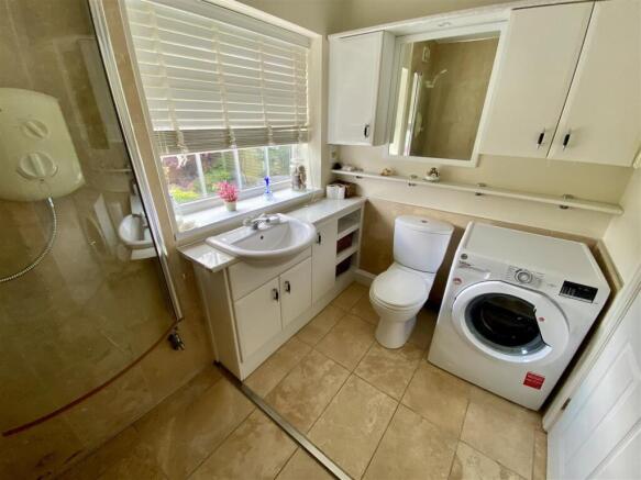 bathroom3.jpeg