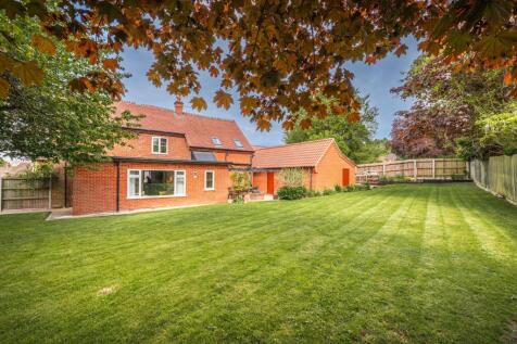 Four Bedroom Beautifully Renovated Historic Home in Costessey