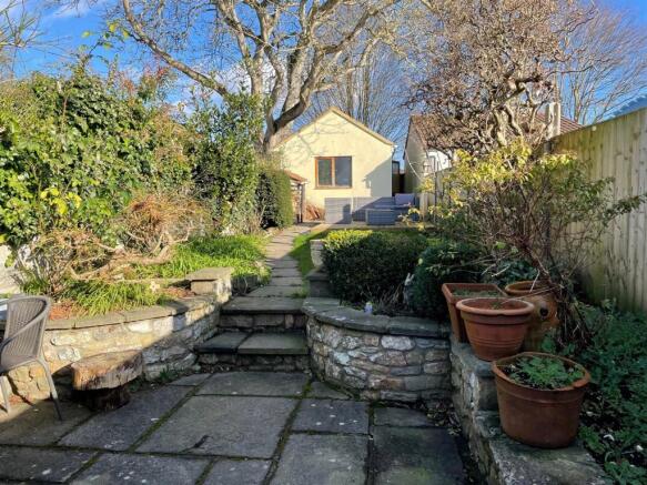 Crooked Cottage Axbridge2.jpg