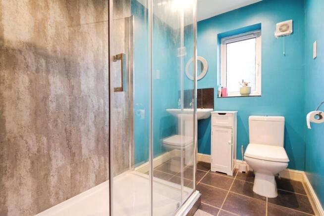 3 bed Semi-Detached for sale Image 12