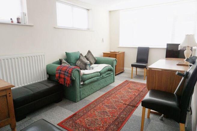 Annex - Lounge